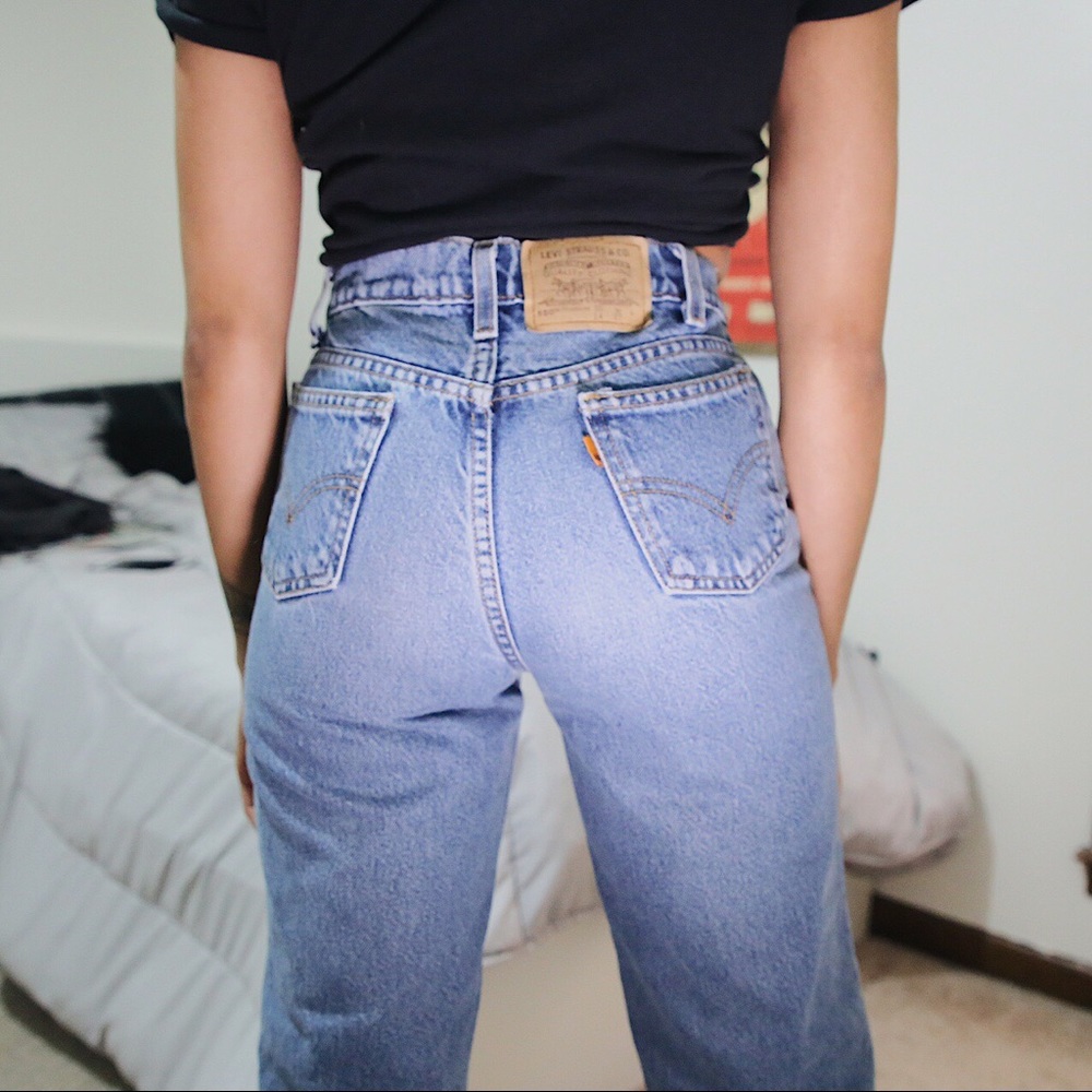 Vintage Levi’s 550 - 24”